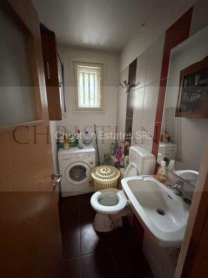 Apartament 4 camere 87 mp - Imobil 1965 - Etaj 1/4 - 13