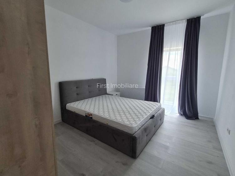 Proprietar- Vila cu 4 camere,curte 250 mp,zona Craitei-Domnesti - 2
