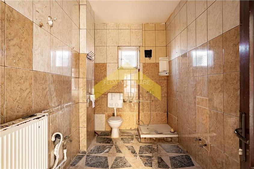 Casa in zona Parneava 5 camere de vanzare - 11