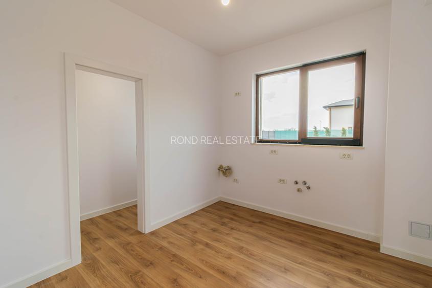 Proiect Aleea cu Tei, ultima unitate, curte amenajata - 19