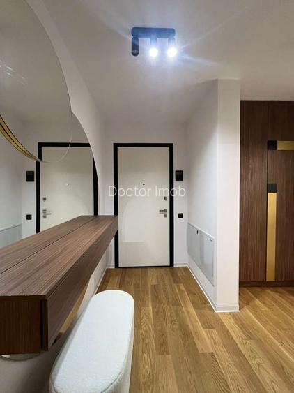 Stil de Viață „Yachting” în Inima Capitalei: 2 Camere Mobilate de Lux în Yacht K - 15