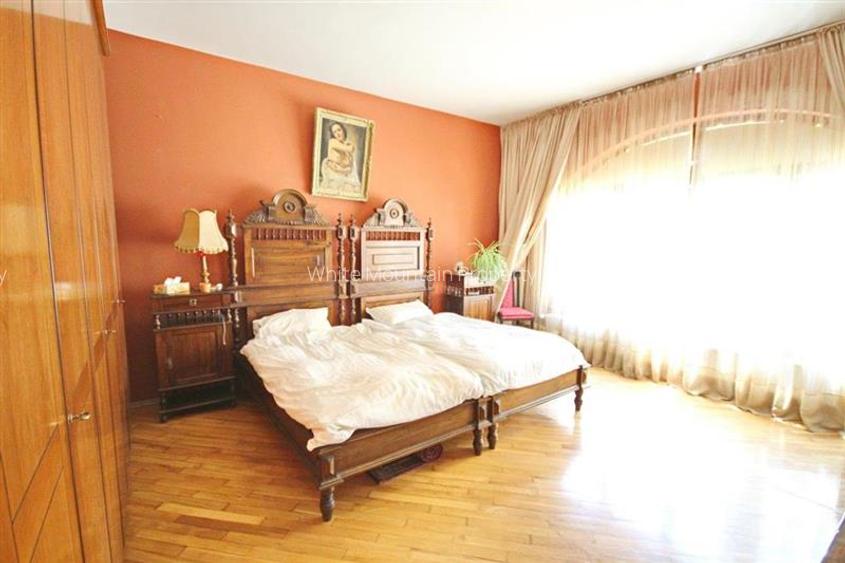 Corp de casa cu doua camere de inchiriat - 12