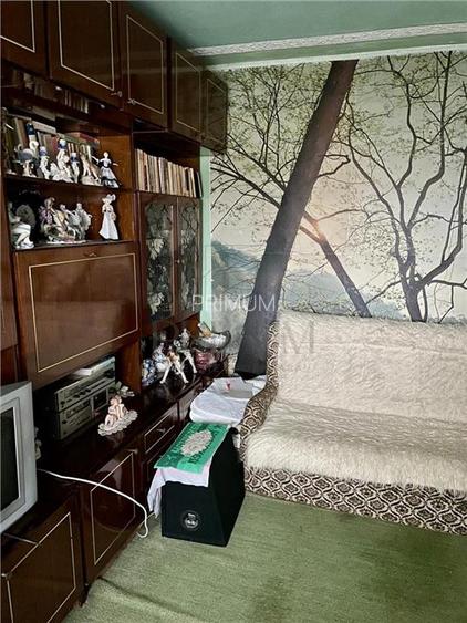 LUGOJULUI - 3 CAMERE - 2 BAI - 2 BALCOANE - CENTRALA PROPRIE - DECOMANDAT - BOXA - 5