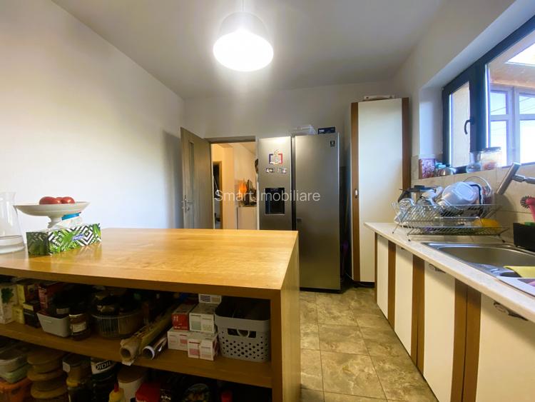 Casa moderna cu 2 apartamente in Cisnadie - 10
