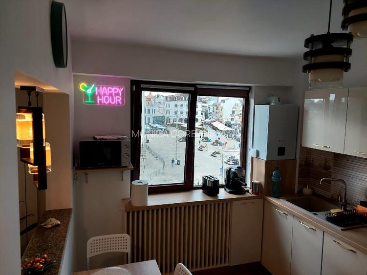 Apartament 2 camere de închiriat – Piața Ovidiu | Vedere spre piață - 9