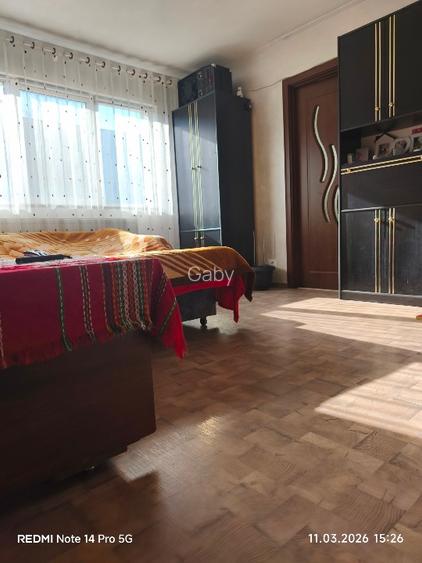 Apartament 2 camere semidecomandate etajul 2  - 7