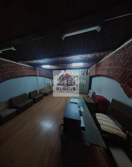 O Locație cu Istorie și Eleganță – În Centru, Pentru Afaceri Distincte - 12