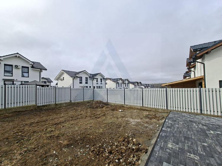 Casa moderna 4 camere 2 bai 3 locuri parcare si pivnita in Cisnadie - 10