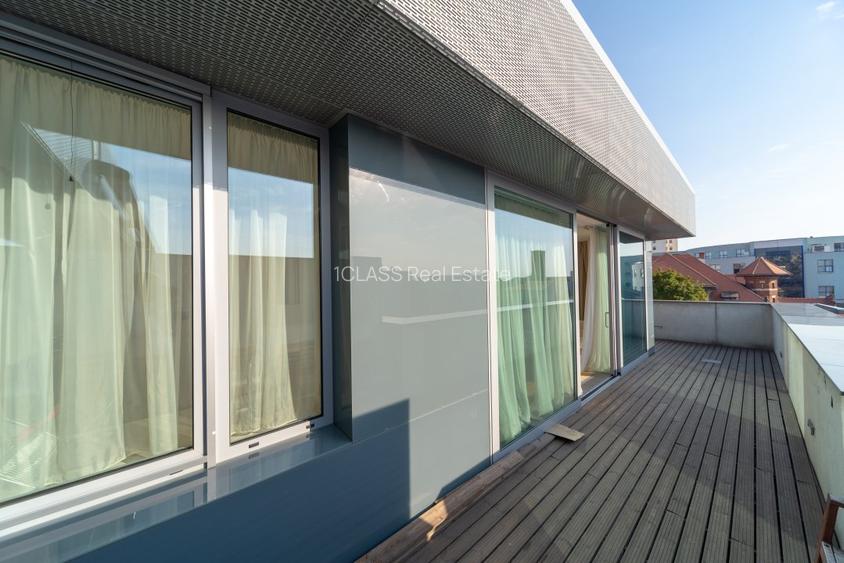 PENTHOUSE CU PRIVELISTE! - 20