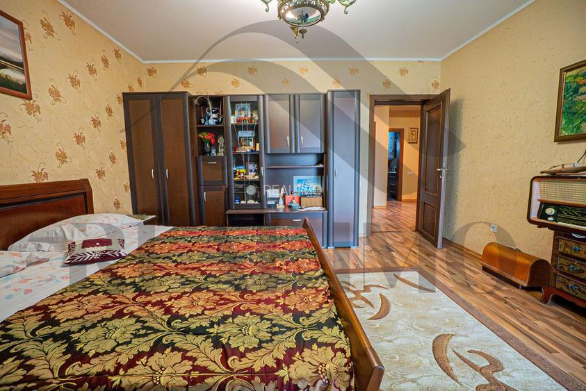 Vilă D+P+1E | 347 mp desfășurat | 487 mp teren | Ovidiu Sud - 21