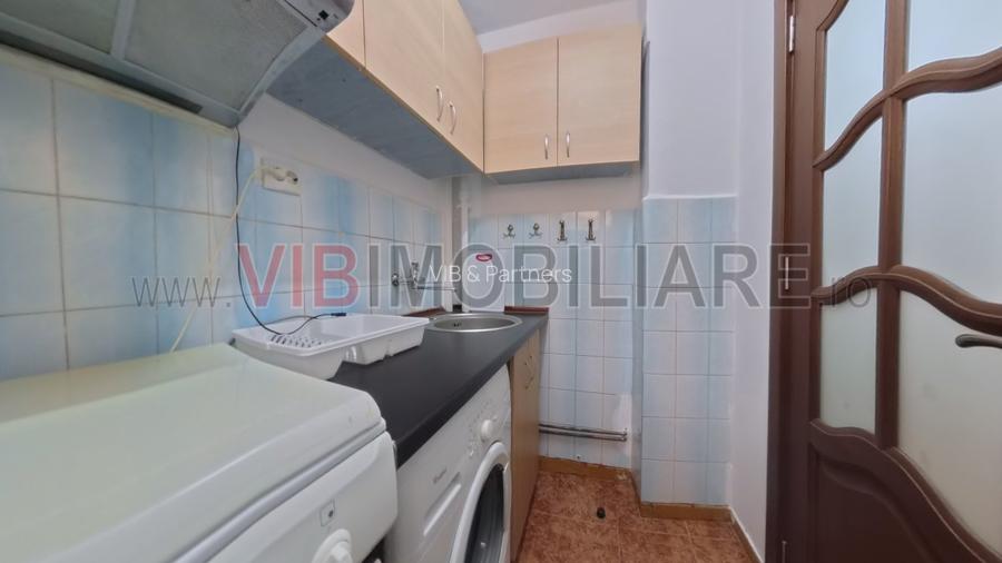 Brancoveanu -Piata Sudului - Garsoniera mobilata - utilata cu centrala proprie - 3
