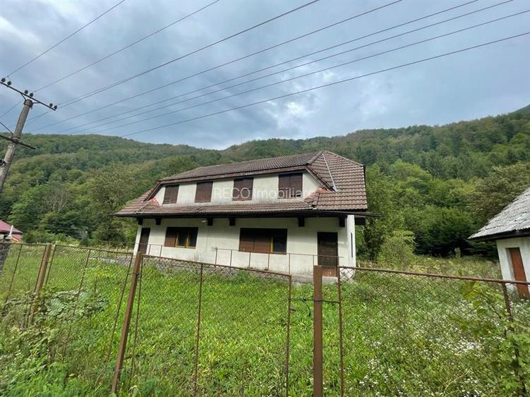 Reco Casa cu teren in Boga - 5