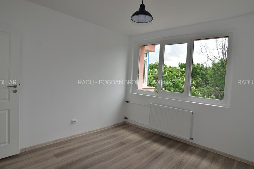Apartament 2 camere decomandat- LA CHEIE - DISPONIBIL IMEDIAT - 8