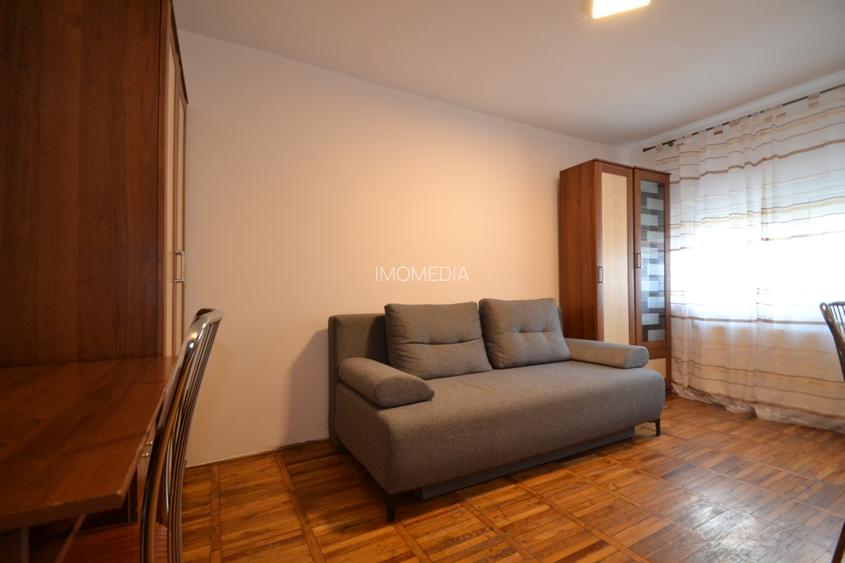 garsoniera, zona Lipovei, la 15 minute de mers pe jos la Iulius Town - 2