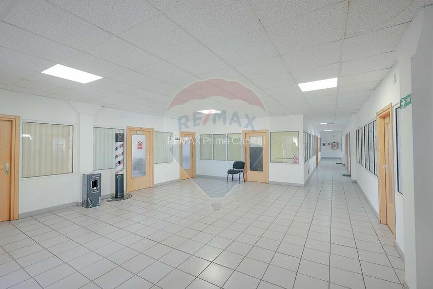 De vânzare Spațiu industrial de 10 129 mp Șoseaua Borșului - 25