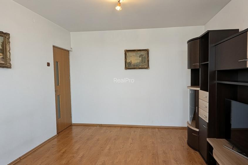 Eroii Revolutiei - Decomandat, Etaj 6, Vedere spate, Gata de mutat! - 2