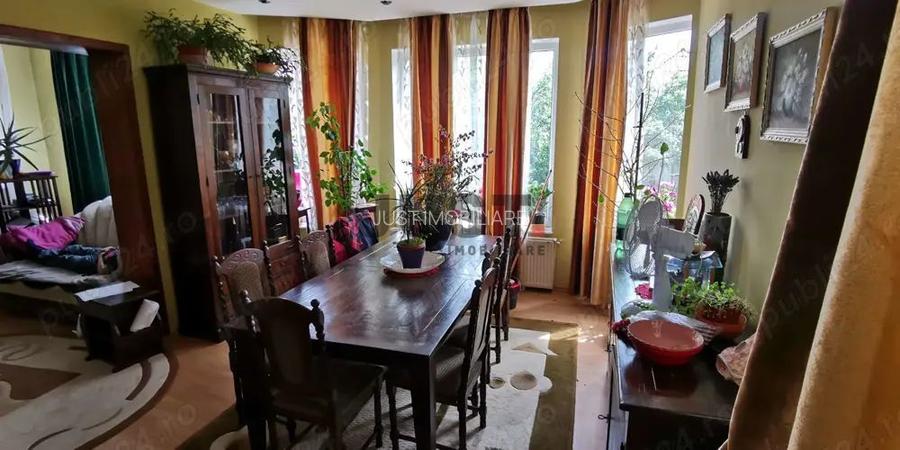 De vânzare – Casă spațioasă D+P+M în Tăuții-Măgherăuș, Strada 1 - 4