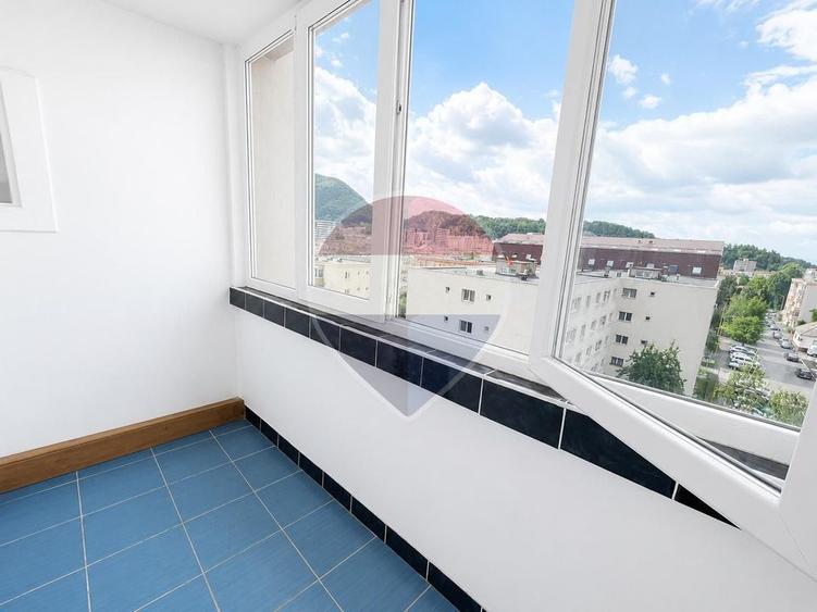 1.767 €/mp | 51 mp utili + balcon 4 mp | Etaj 6/10 | Comision 0