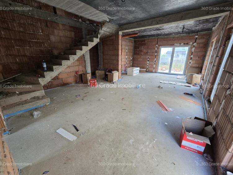 Duplex despartit prin camera tehnica M. Noua - 8