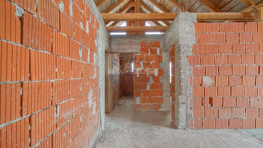 COMISION 0%| Casă individuală | 2 garaje | 192 mp utili | 847 mp teren - 51