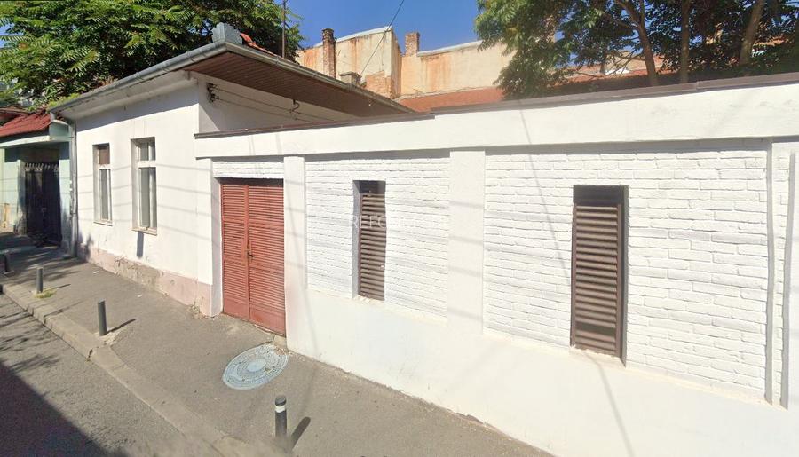 DE VÂNZARE — Două apartamente în zonă ultracentrală - 3