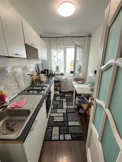 Vanzare apartament 2 camere DECOMANDAT - Podu Ros - 6