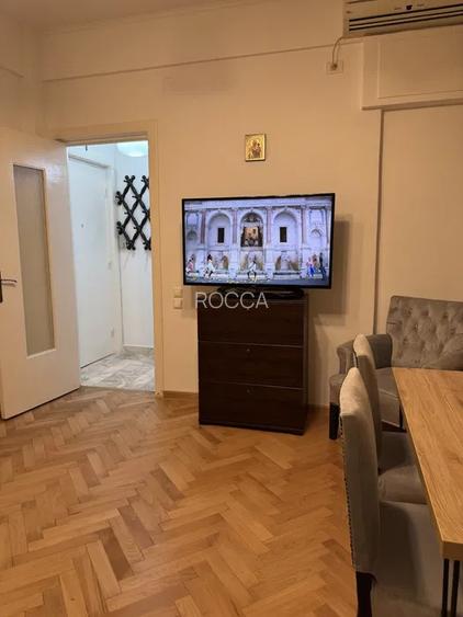 Apartament de 2 camere, 50 mp, centrala, 10 minute de metrou, Piata Romana  - 6