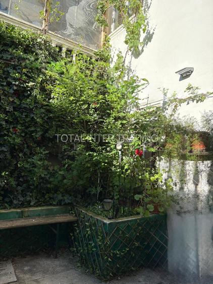 Sura Mare-Oltenitei-Ulmetului-P+1 - spatiu comercial 15 mp + garaj 14 mp 334000€ - 13