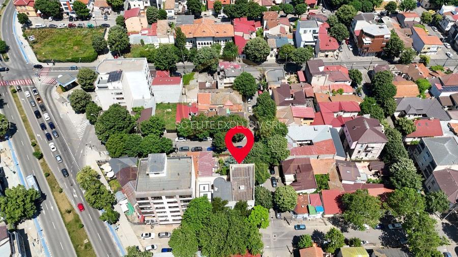 Ultracentral -Cladire impozanta  D+P+2E. - 48