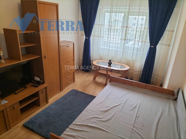 Garsonieră Robea - Etaj 2 - Centrală proprie - Fără comision - 6