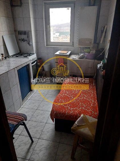 Etaj imtermediar, 2 camere decomandat, 53 mp zona Zimbru - 2