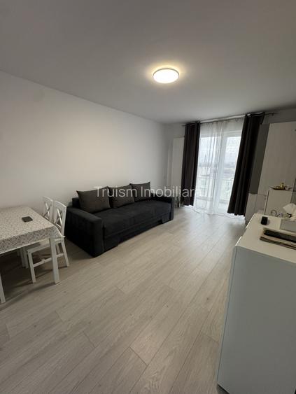Apartament 2 camere, cf 1 dec, etaj 7/9, Bulevardul Bucuresti - 10