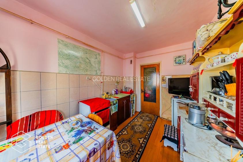 Apartament 4 camere, total decomandat, zona Miorita - 7