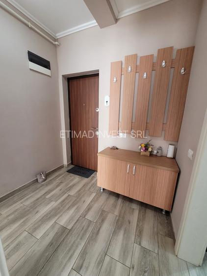 TERMEN LUNG(INCLUSIV  VARA) -MAMAIA NORD -250 M DE PLAJA MACKEREL - 2 CAMERE - 17