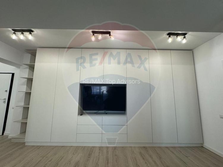 DE INCHIRIAT Apartament 3 camere CRYSTAL NORTH PIPERA-Loc Parcare - 2