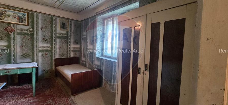 Teren si casă cu teren generos în Socodor - 14