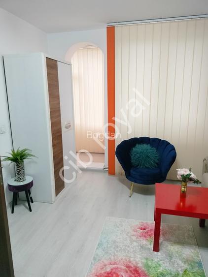 Inchiriez apartament 2 cam.  Bd. Ion Mihalache, renovat, la 8 min. metrou 1 Mai. - 3