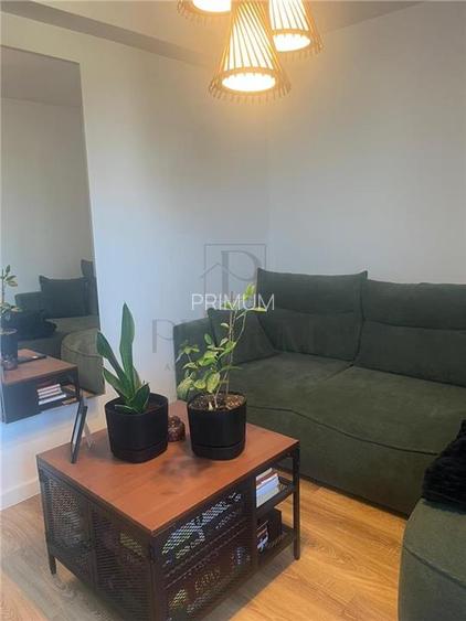 GIROC - 3 CAM - LOC PARCARE - INCALZIRE PARDOASEALA - UTILAT/MOBILAT MODERN - 3