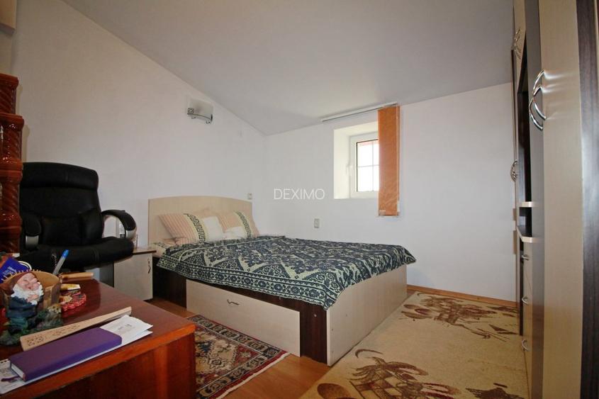 Casa La Tara  - 2700MP - Tichilesti Constanta - Vita De Vie - Pomi Fructiferi - 13