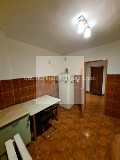 2 Camere - 50MP | 1985 | Metrou Crangasi la 3 minute - 7