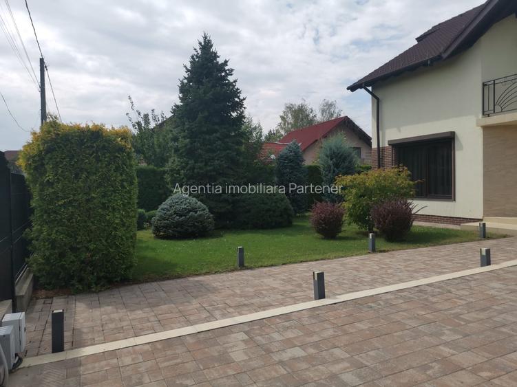 casa/vila P+1+M , STEFANESTI, teren 749 mp, finisaje superioare, mobilata - 2