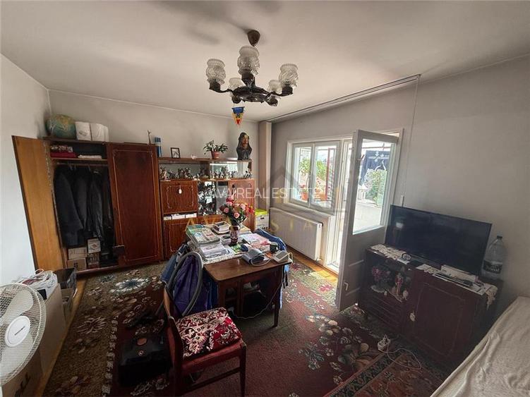 Apartament 2 camere | Decomandat, 54 mp , 2 balcone -  Calea Sever Bocu - 5