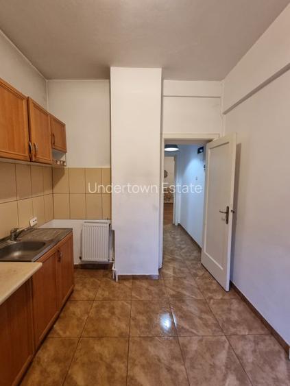 Apartament în vilă - Garaj (26mp) - intrare separată - 16