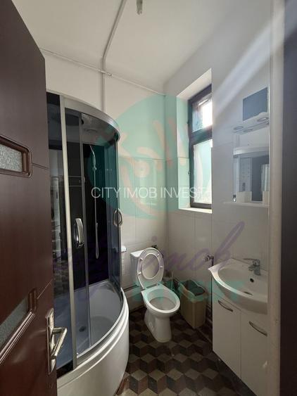 Eleganta, stil si mult potential intr-un apartament interbelic de 3 camere - 12