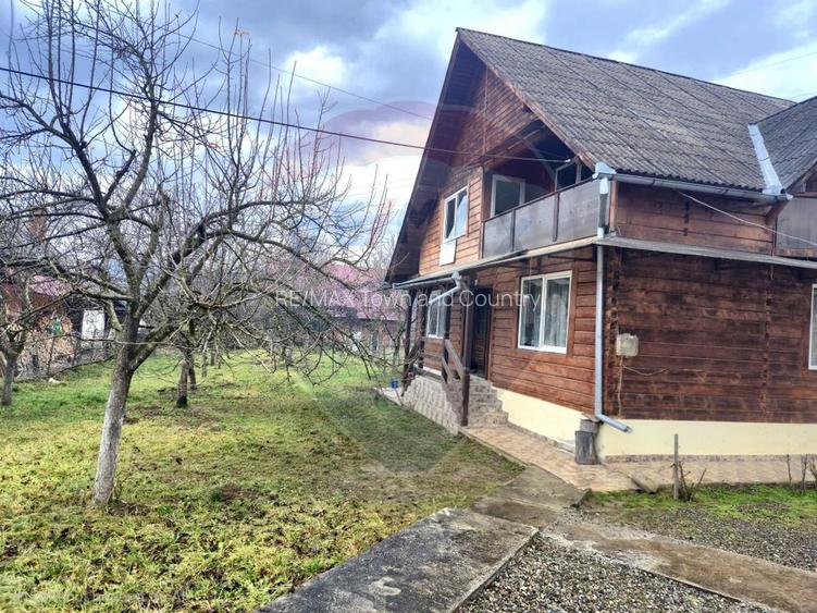 Casă / Vilă cu 7 camere de vânzare - 8