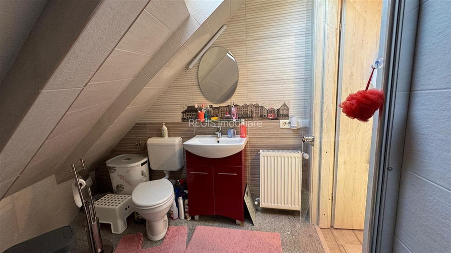 Proprietate rara in Schei/penthouse pe doua niveluri - 13