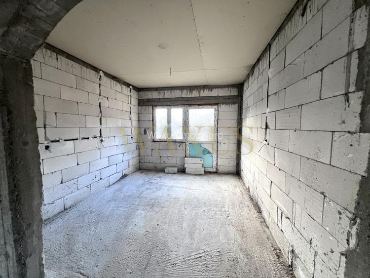 Vila de Vanzare in Iara / Zona Baisoara / 300 mp util /600 Mp teren  - 4