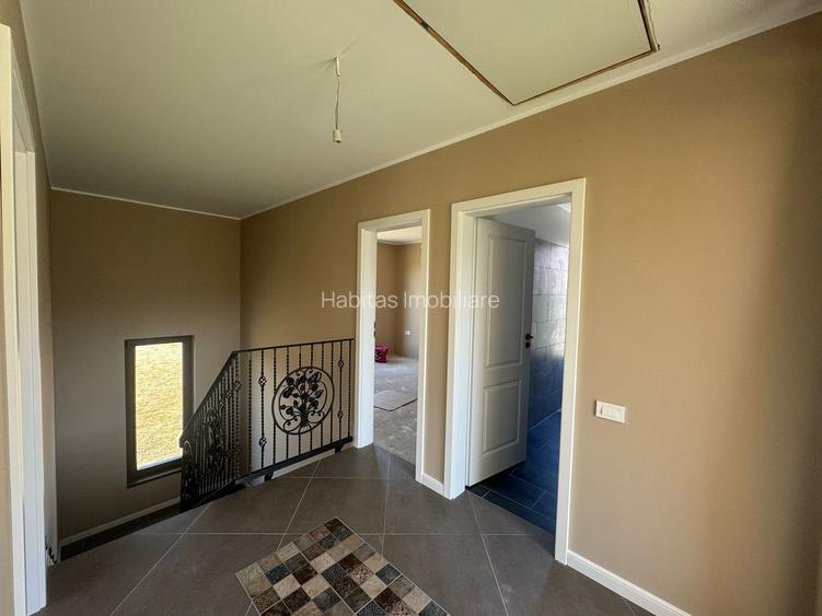 0% comision Casa individuala P+E+Pod-1000 mp teren - sat Pata - 25