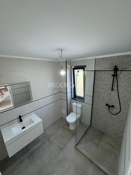 PAULESTI - vila 2024 la cheie ,  P+1E, Sc-174m - 220000 euro - 4