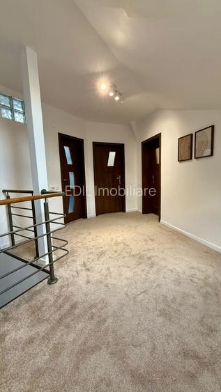 Casă de vânzare, 3 camere, 90 mp, Central zona Piața Mihai Viteazul - 9